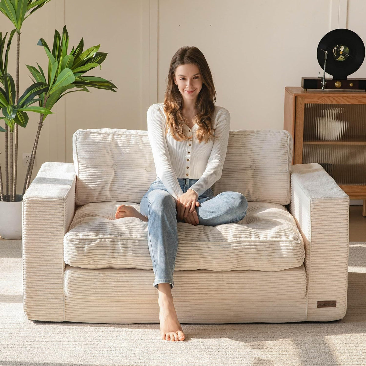 MAXYOYO Schlafsofa, Umbaubares Zweisitzer-Sofa mit 2 Kissen, 2-in-1 Komfort-Kordsofa, Bodenliege mit ausziehbarer Liegefläche 113x190cm, 15cm starkem Schaumstoff